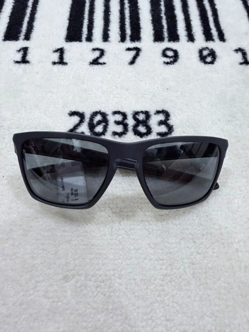 Oakley Sliver XL Polarized Iridium Grey Smoke Mirror Lens 57mm Matte Black Frame